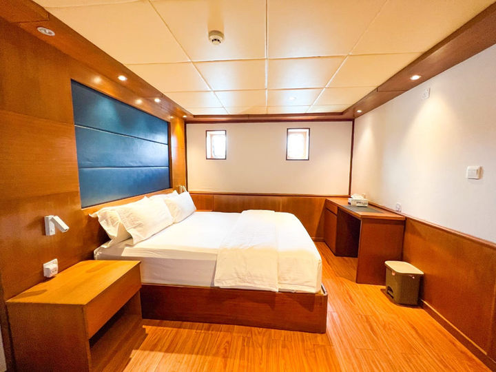 Upper Deck Double Seaview Cabins