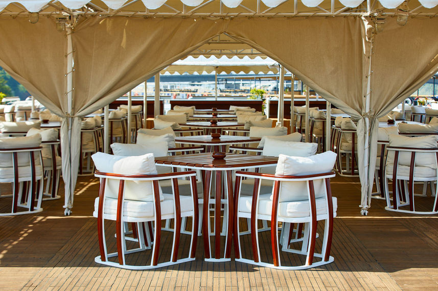 Jantar externo - Sonesta St George I