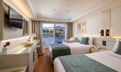 Upper/Lounge Deck Deluxe Cabins