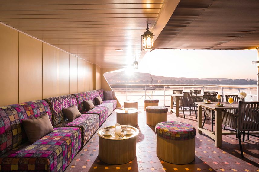 Outdoor Lounge