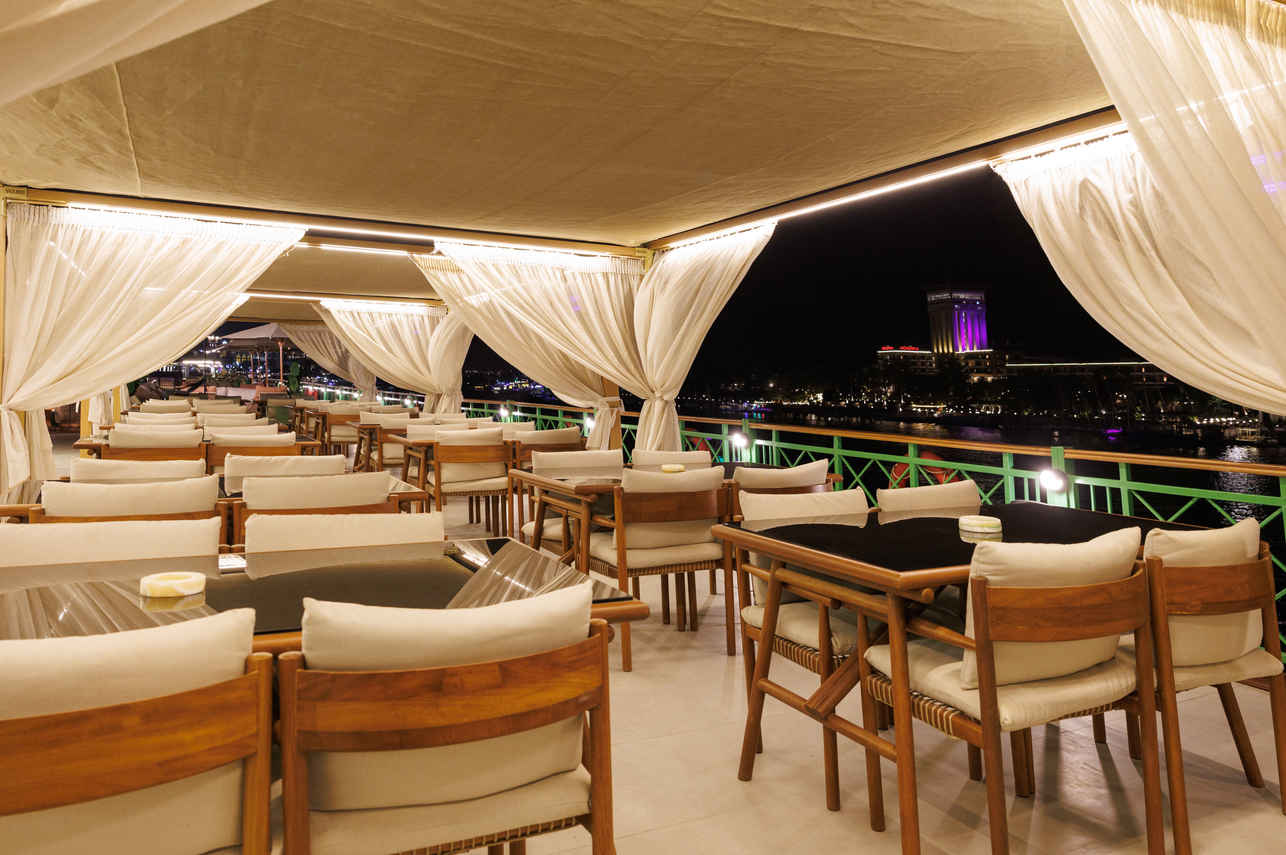 Comedor al Aire Libre - Esmeralda