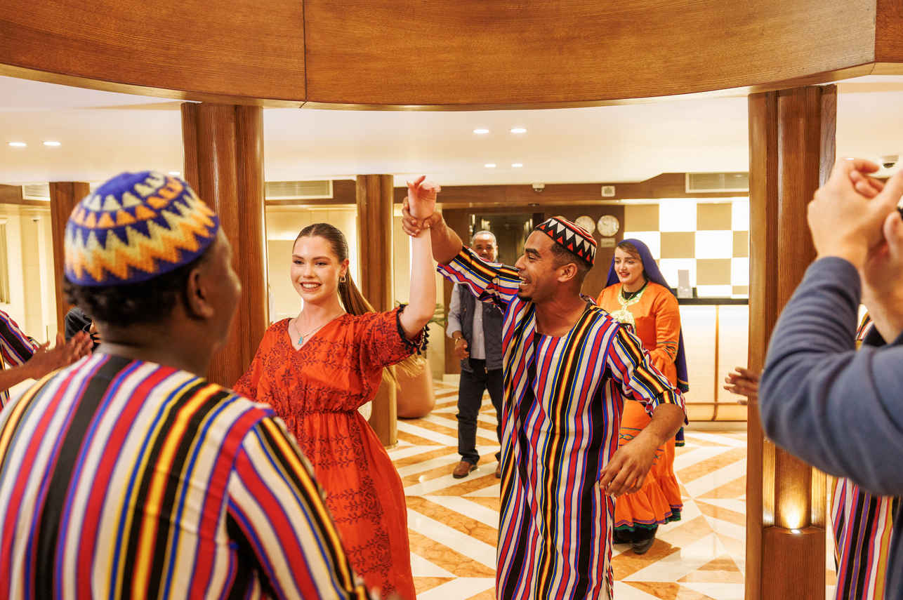 Entertainment Lounge