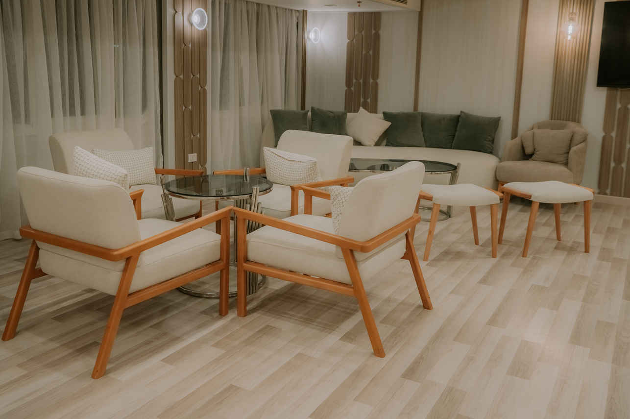 Bar y Salon - MS Alma