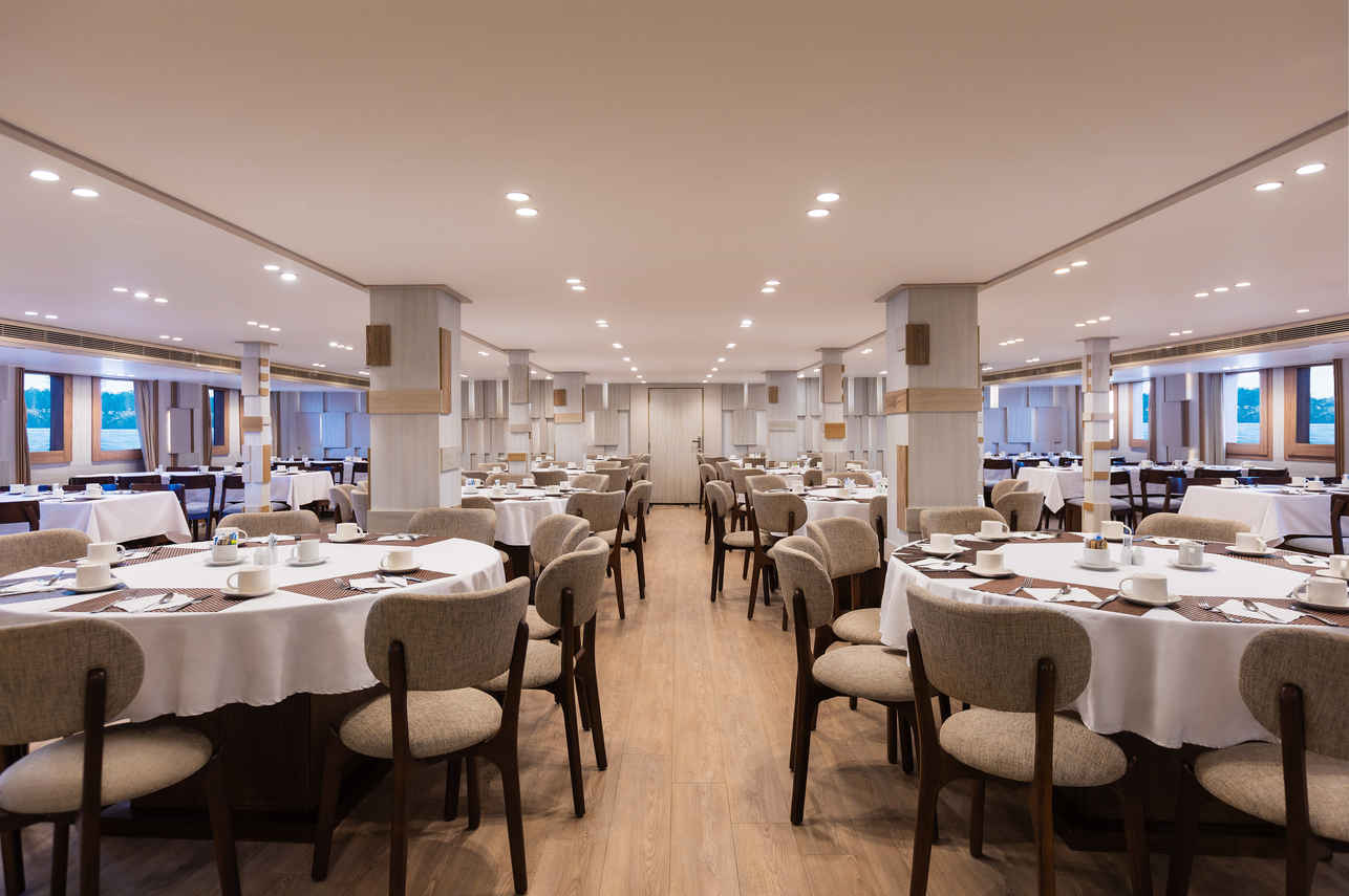 #diningroom  - MS Alma