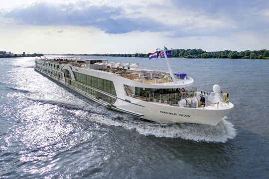 Amadeus Nova