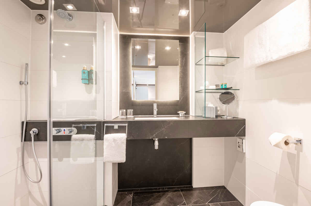 En-Suite bathrooms - Amadeus Cara