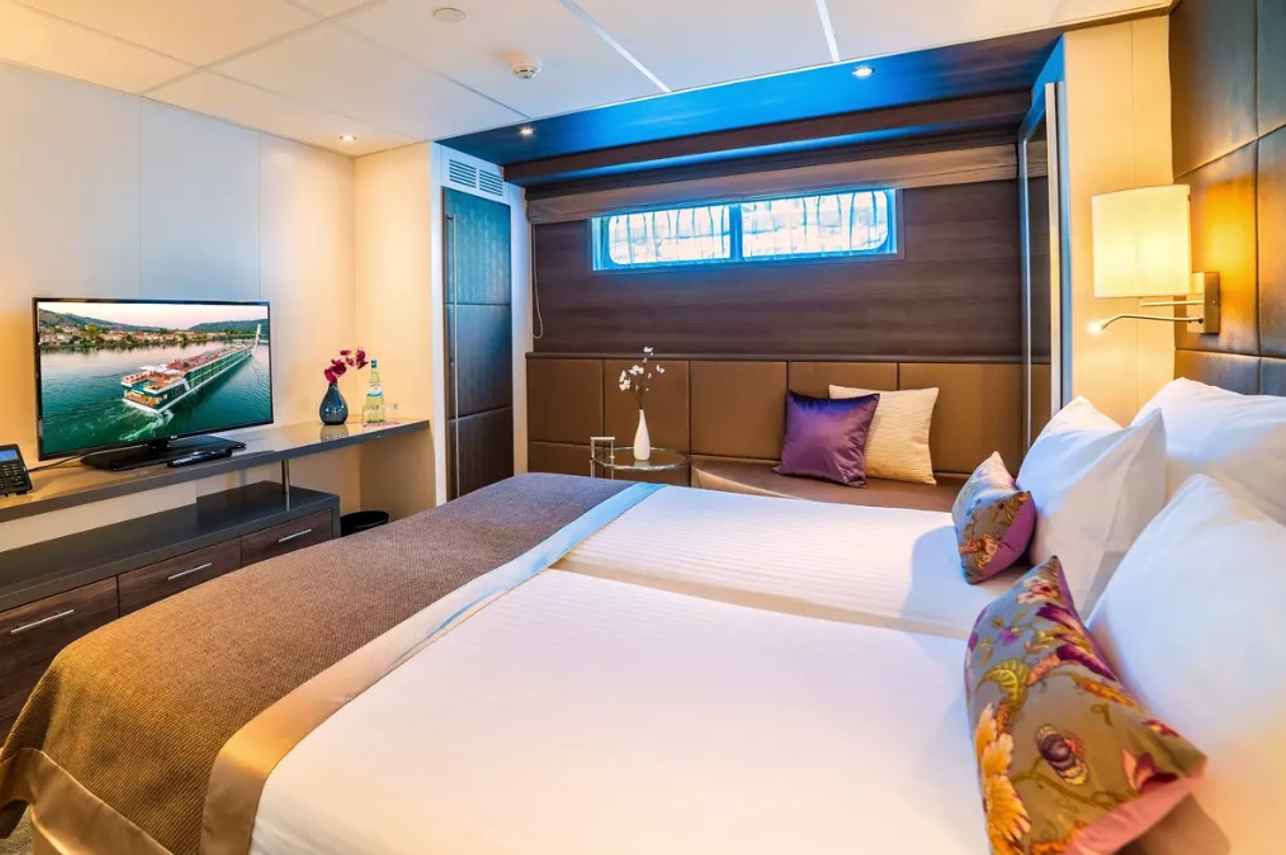 Lower Deck Cabin - Amadeus Provence