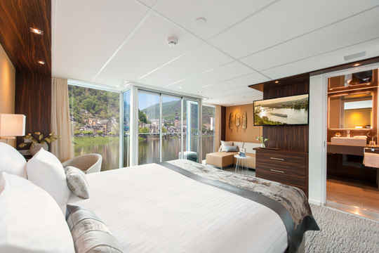 Amadeus Suite