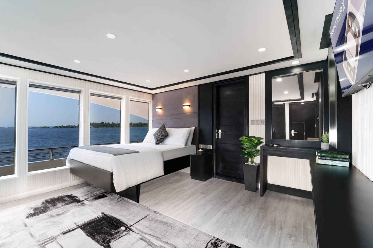Seaview Suites