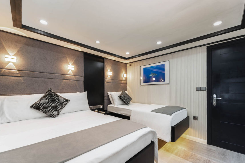 Triple Cabin - Legend X
