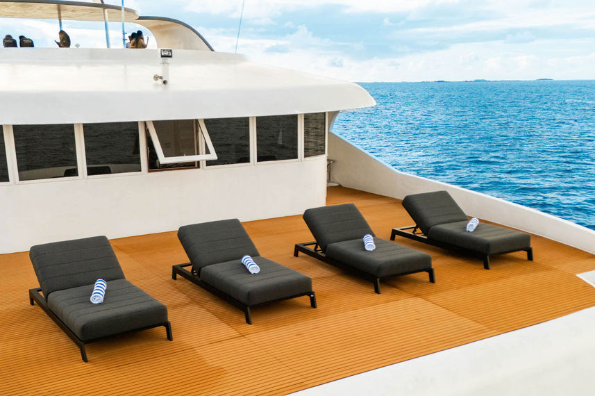 Sun Deck - Legend X