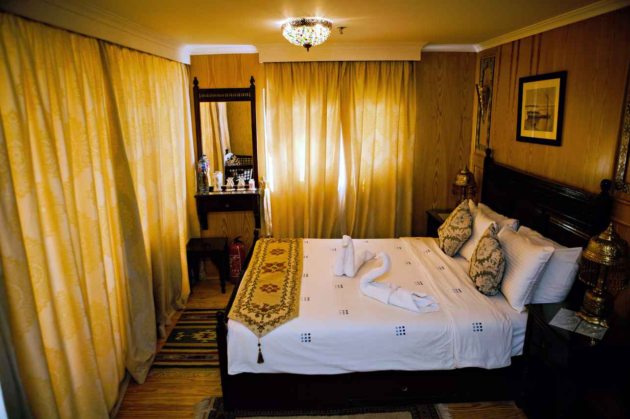 Suite - Dahabeya Amoura