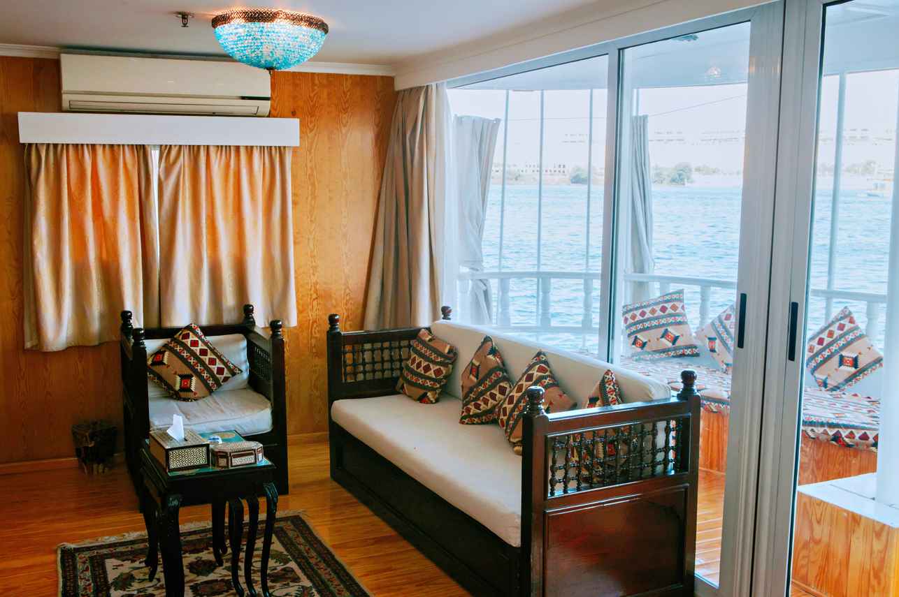 Suite - Dahabeya Amoura