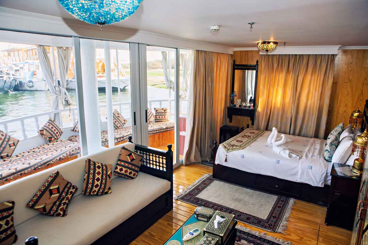Suite - Dahabeya Amoura