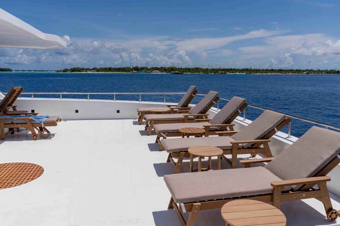 Sun Deck - Princess Maani