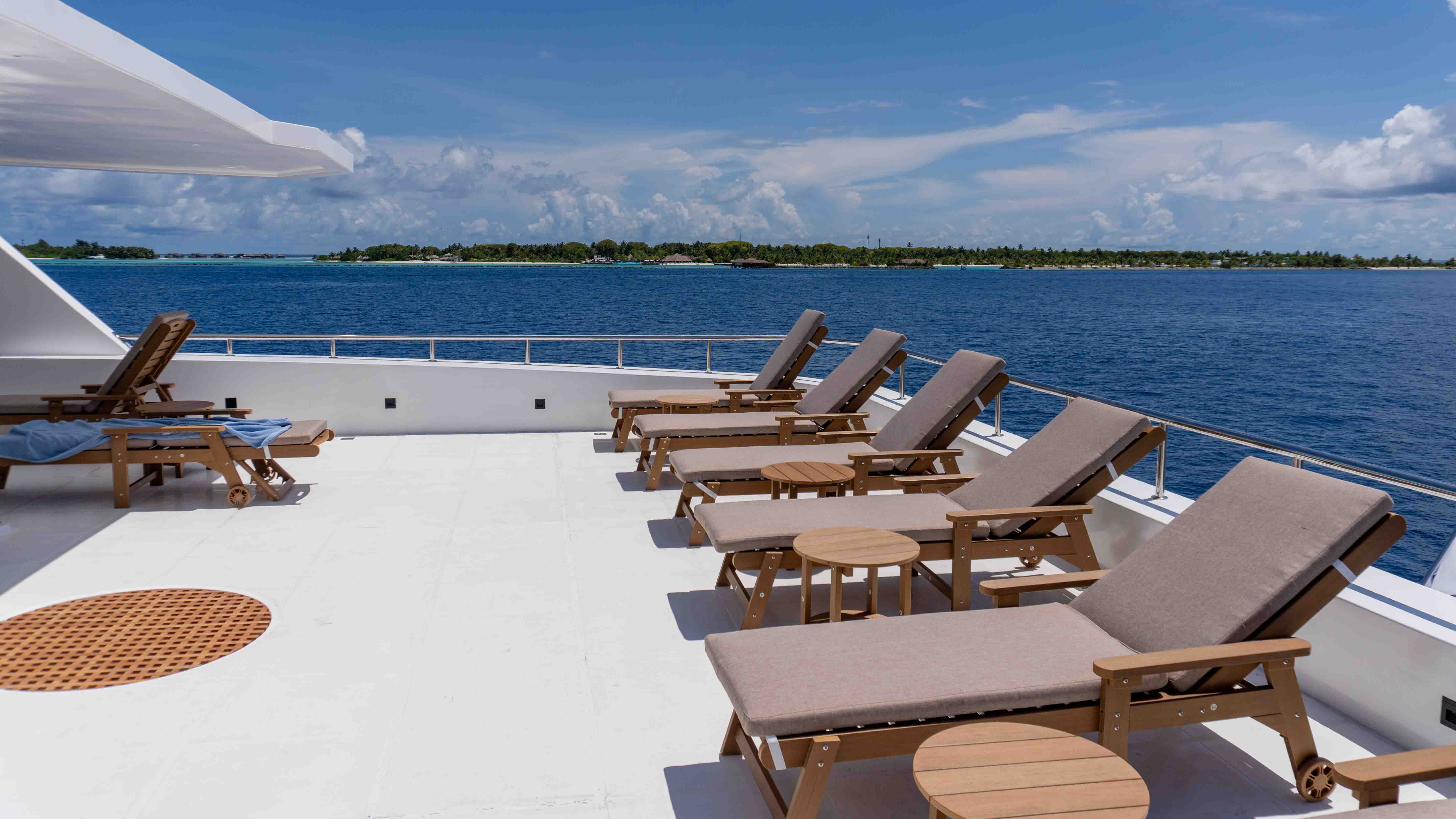 Sun Deck - Princess Maani