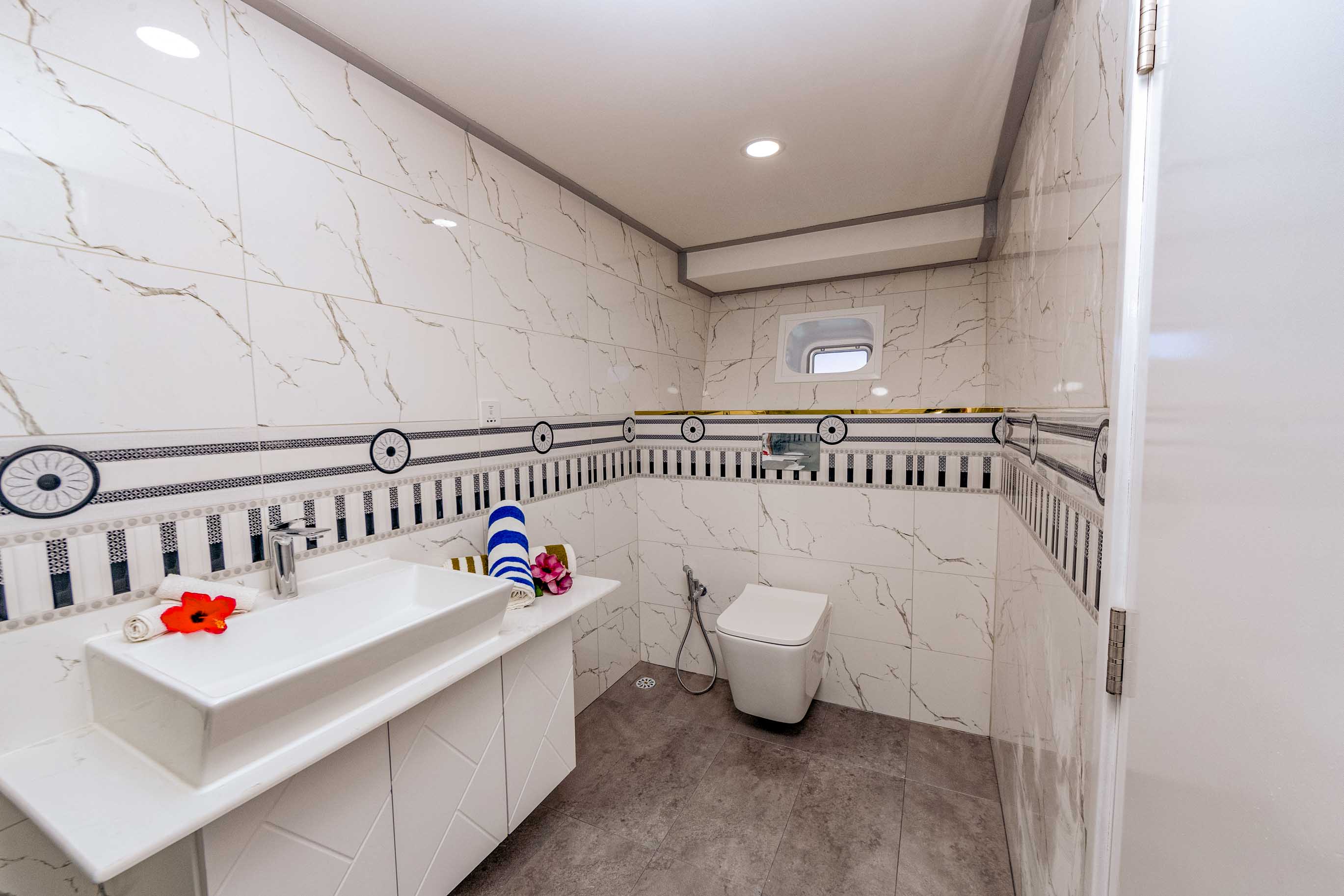 En-Suite bathrooms - Princess Maani