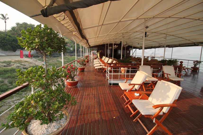 Lounge Aperta - RV Indochina Pandaw