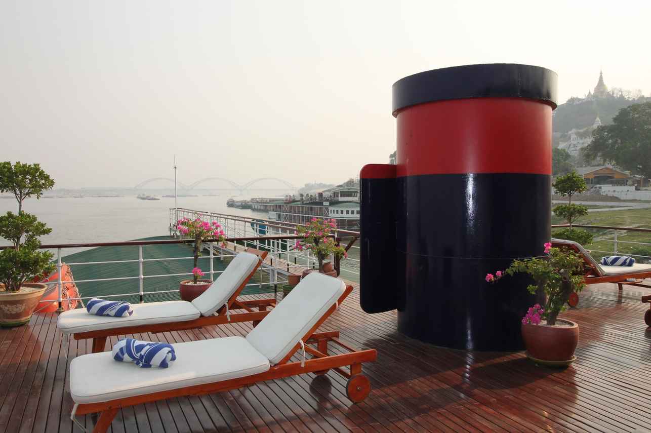 日光浴甲板 - RV Indochina Pandaw