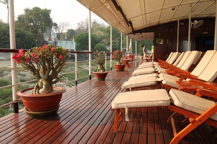 Lounge Aperta - RV Indochina Pandaw
