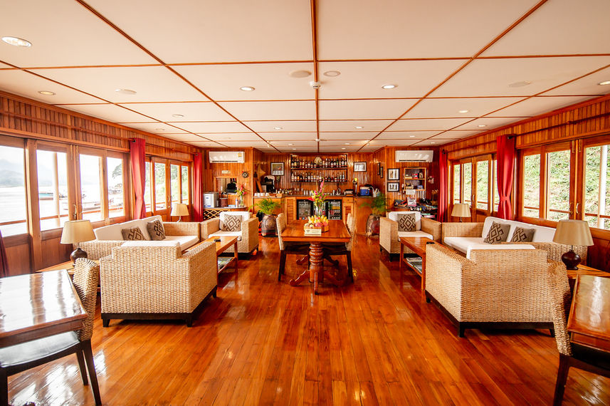 Salon interior - RV Laos Pandaw