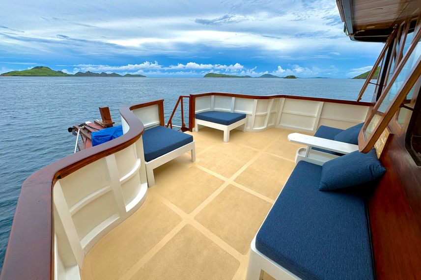 Sun Deck - Bajau