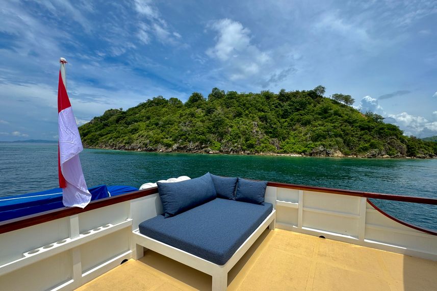 Sun Deck - Bajau