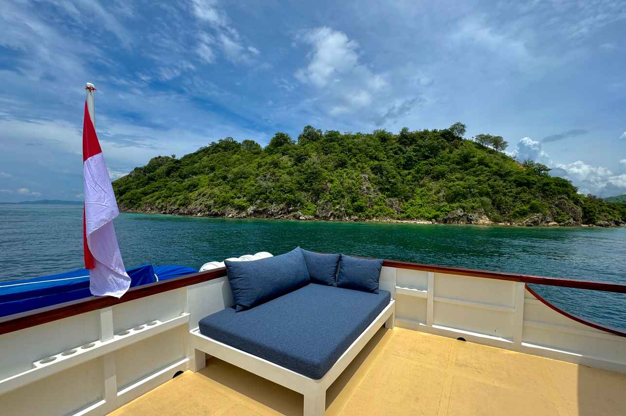 Sun Deck - Bajau