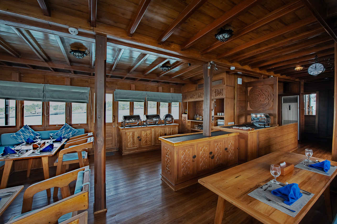 Buffet Area - Malaillo