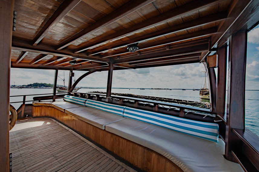 Outdoor Lounge - Malaillo