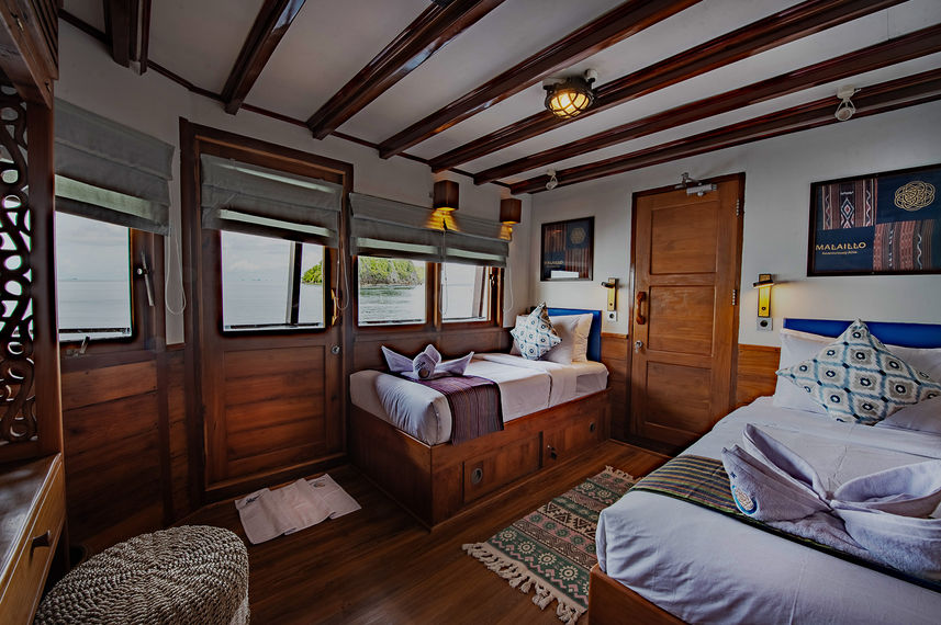 Upper Deck Twin Cabin