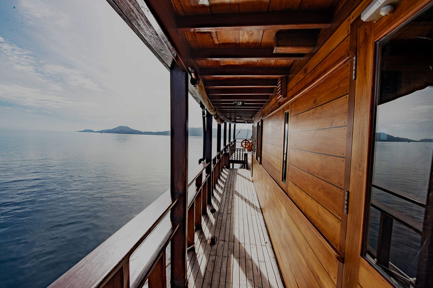 Side Deck