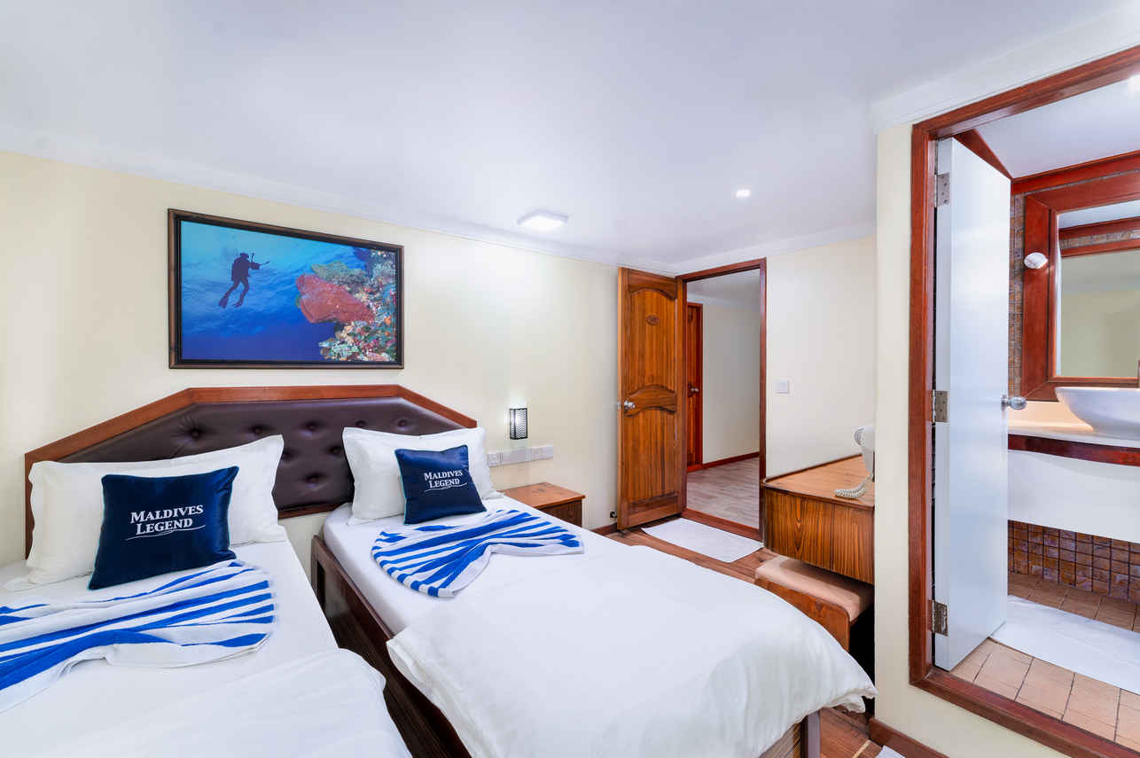 Hut op het benedendek - Maldives Legend Zen