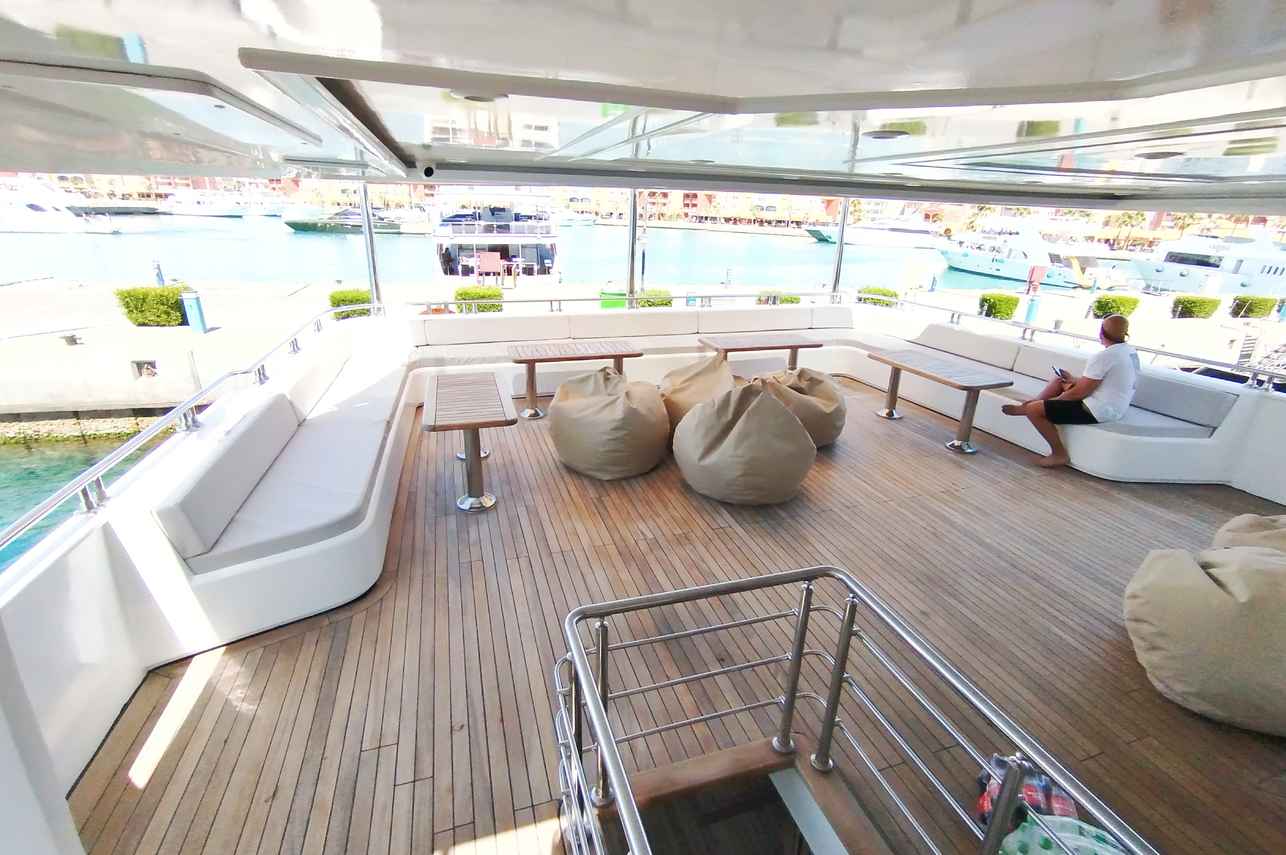 Outdoor Lounge - Alsuraya