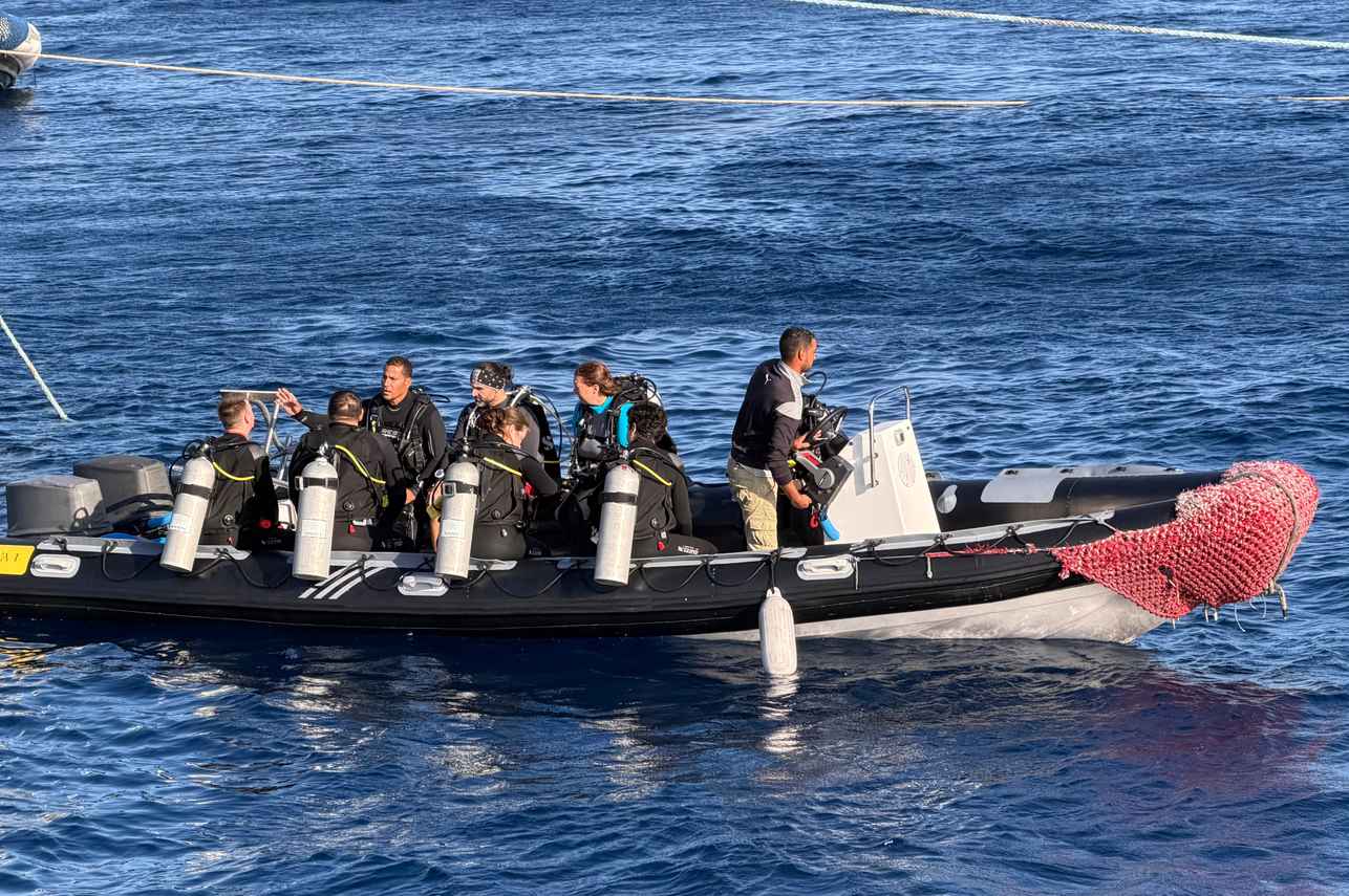 Bote auxiliar para buceo - Alsuraya