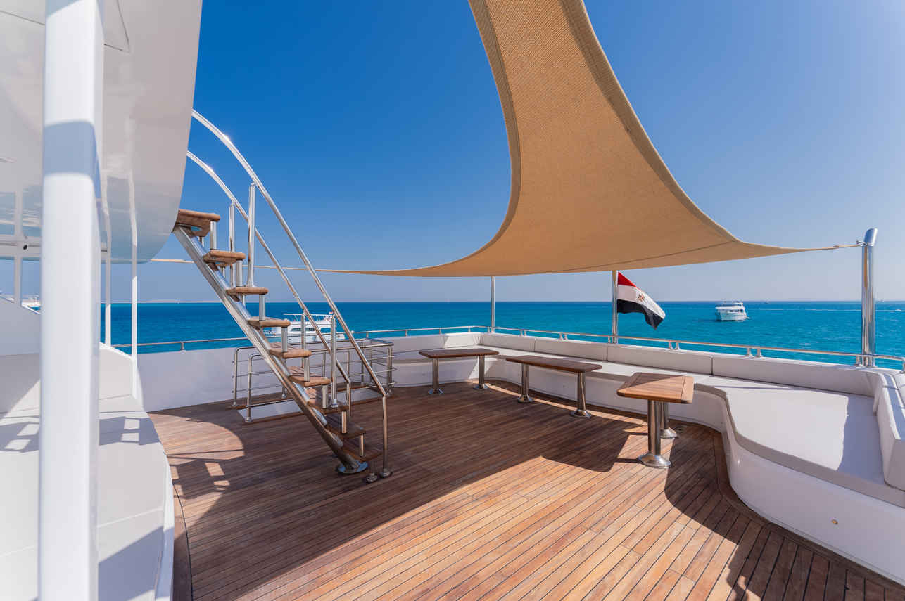 Sun Deck - Alsuraya