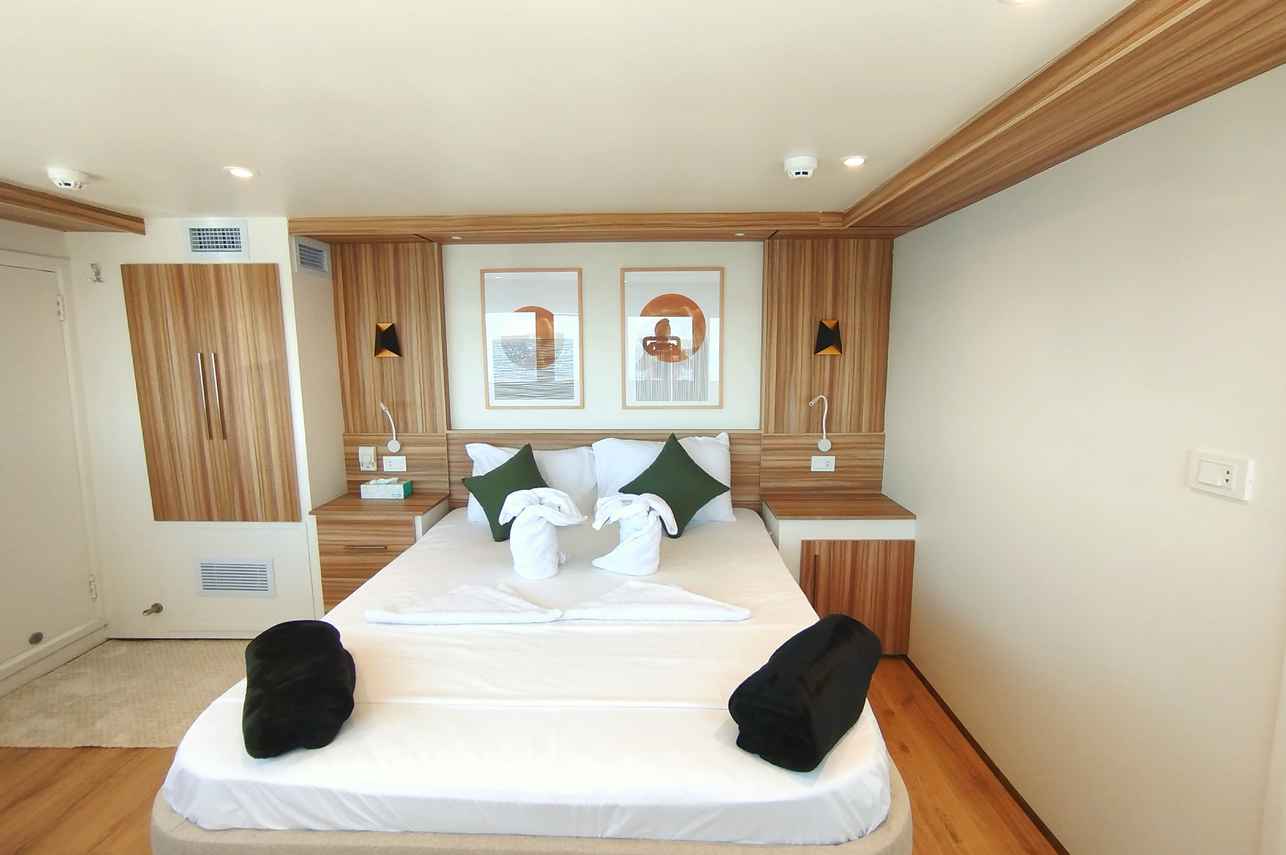 Upper Deck Suite