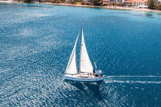 Bavaria 51