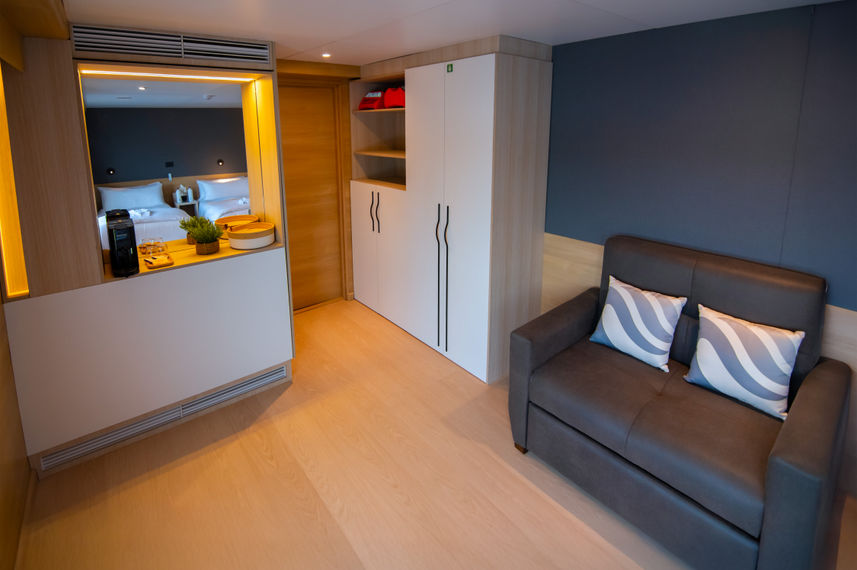 Premium Suite