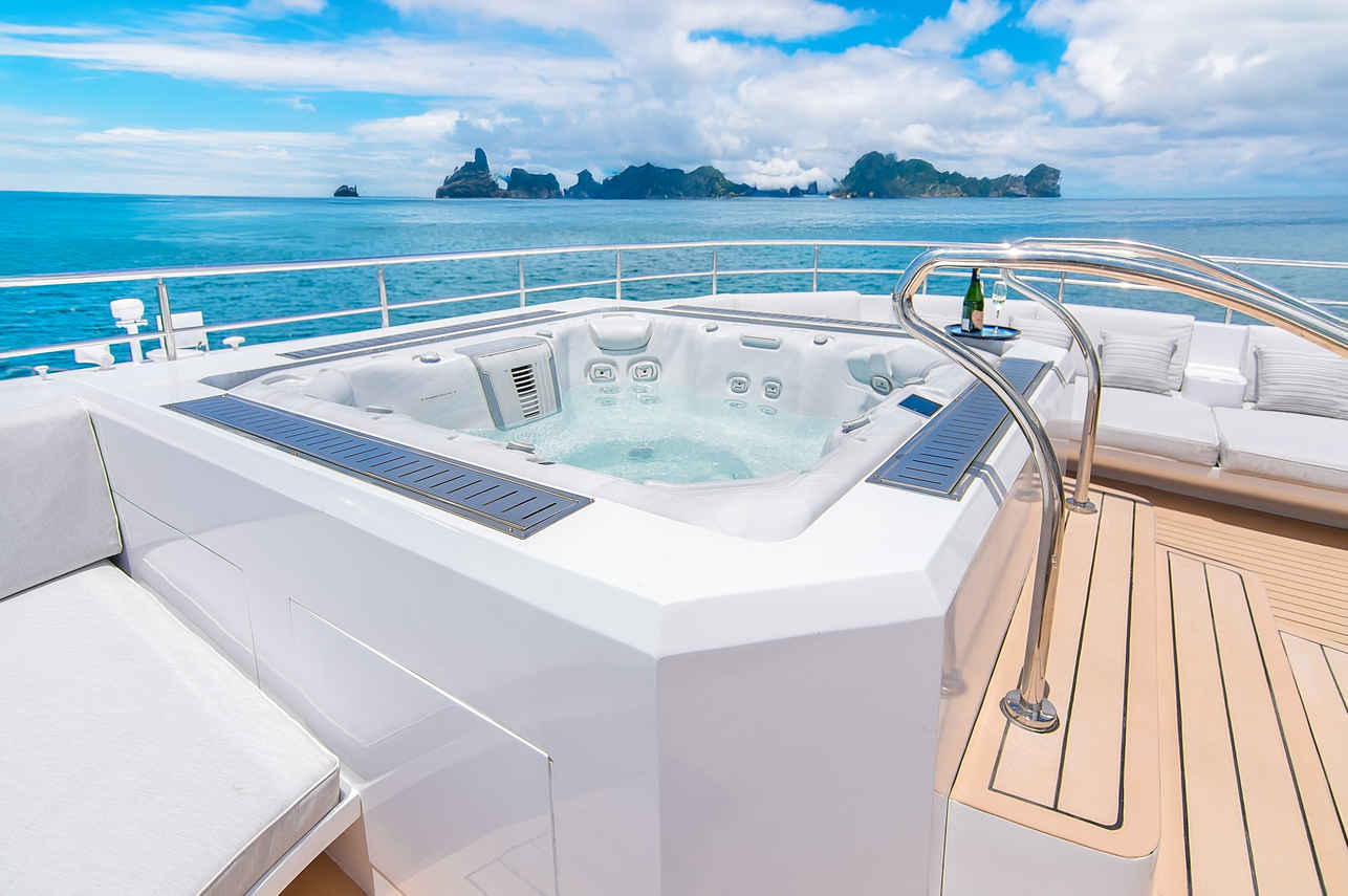 Hot Tub - Tribute