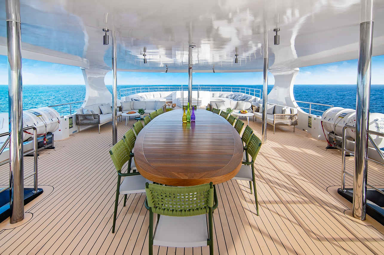 Outdoor Dining - Tribute