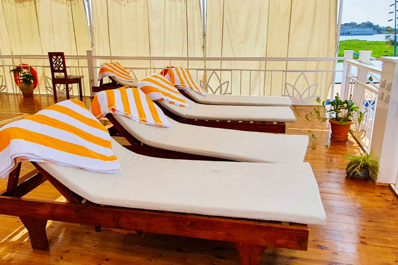 Sun Deck - Minya