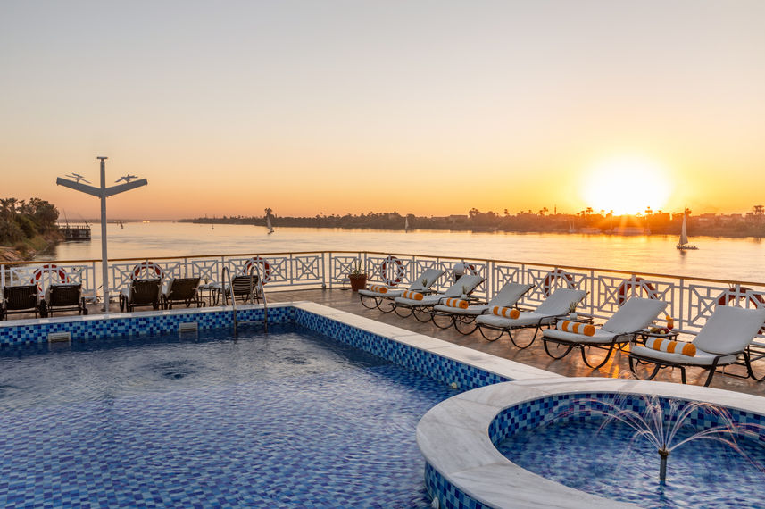 Terraza - Nile Crown II