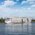Nile Crown II