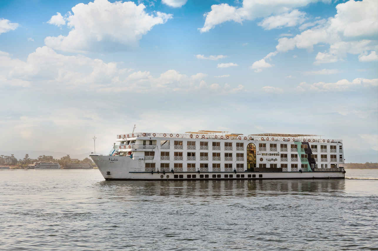Nile Crown II