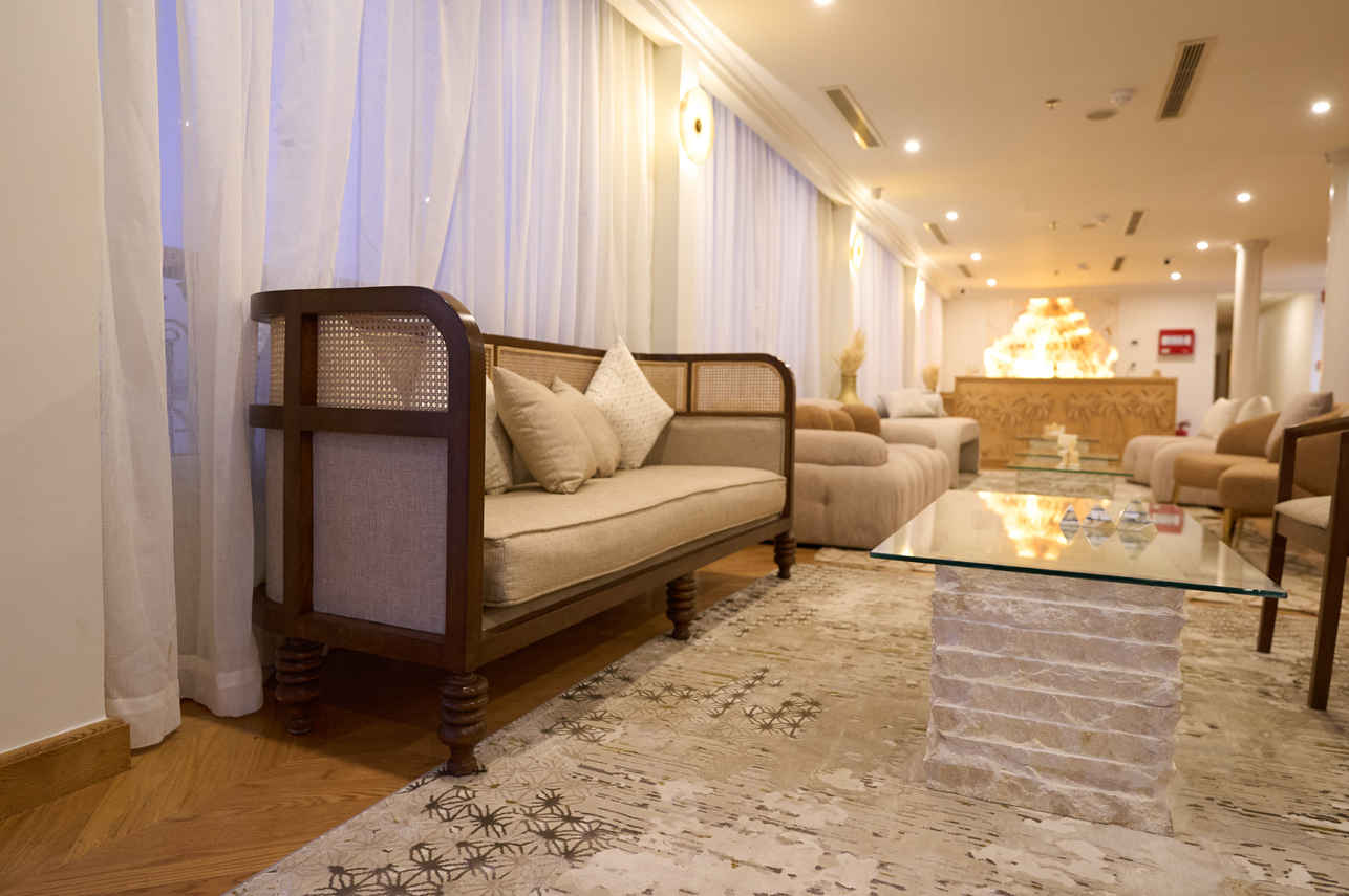 Indoor Saloon - Nile Majestic