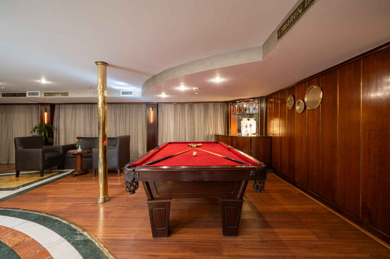 Billiard Room - Magic I