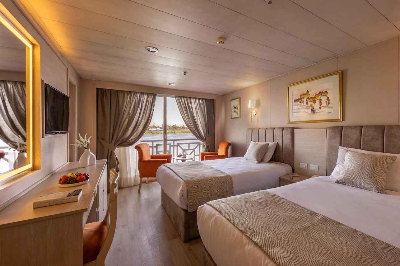 Cabina estandar  - Nile Crown III