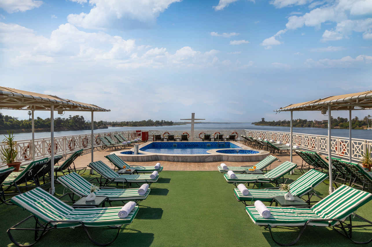 Terraza - Nile Crown III