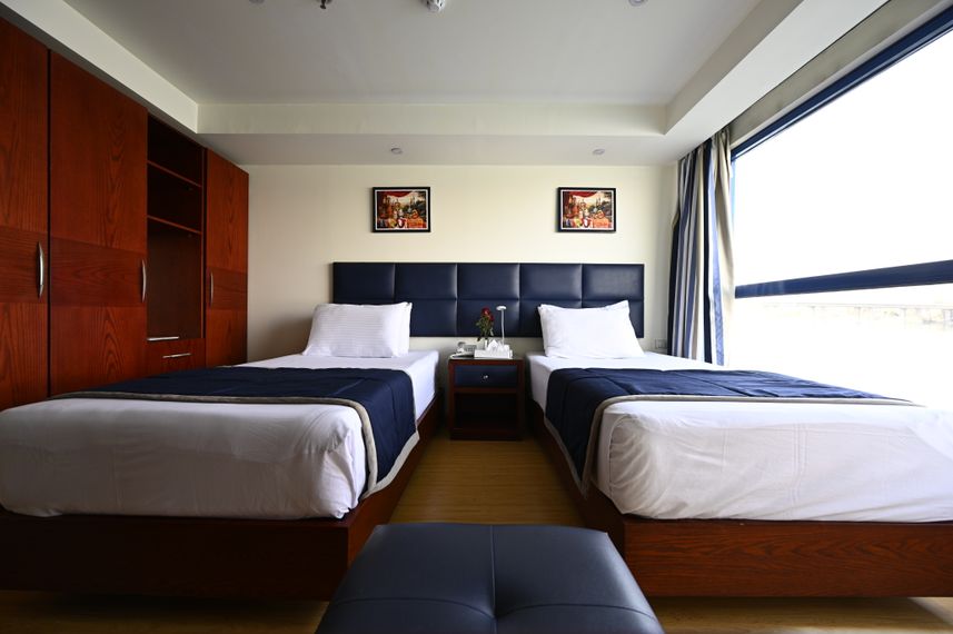 Royal Suites